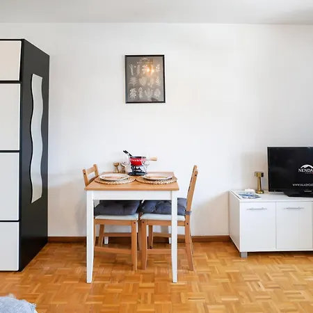 Le Cleuson - Centre Avec Vue Apartamento *